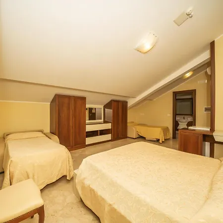 Hotel Insonnia-2